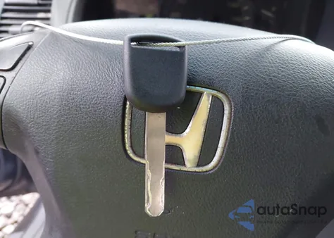 2006 Honda Accord 2.4 Se from USA, damaged, VIN 1HGCM56366A112953